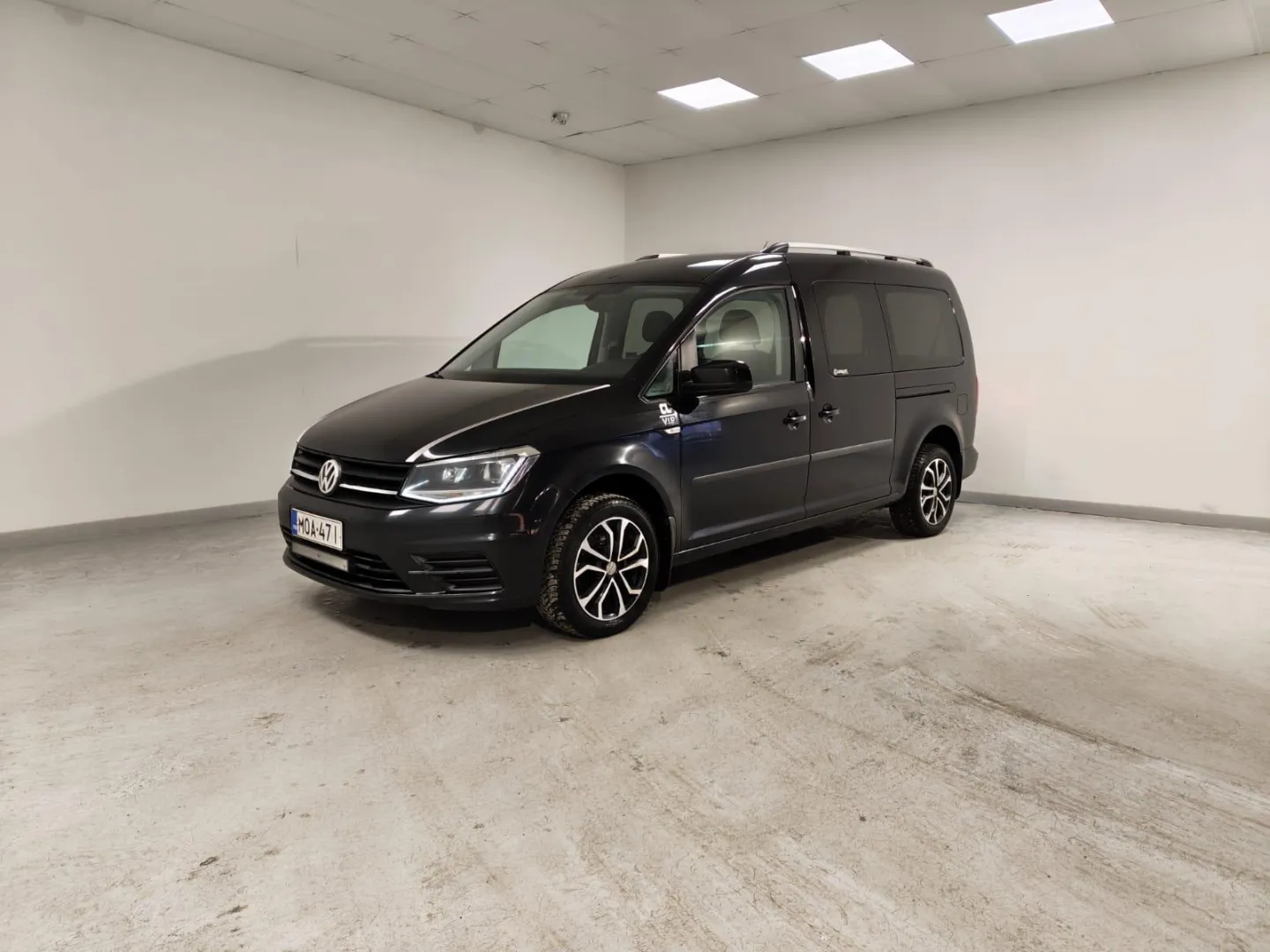 Volkswagen Caddy Maxi MOA-471 carousel image