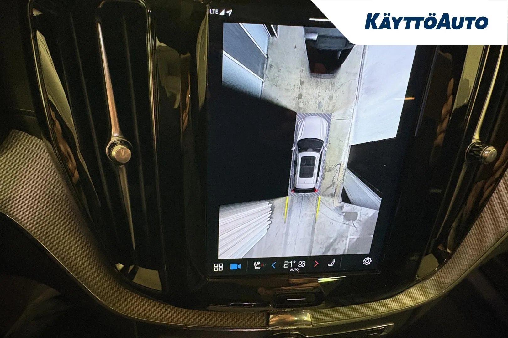 VOLVO XC60 MPM-599 carousel image