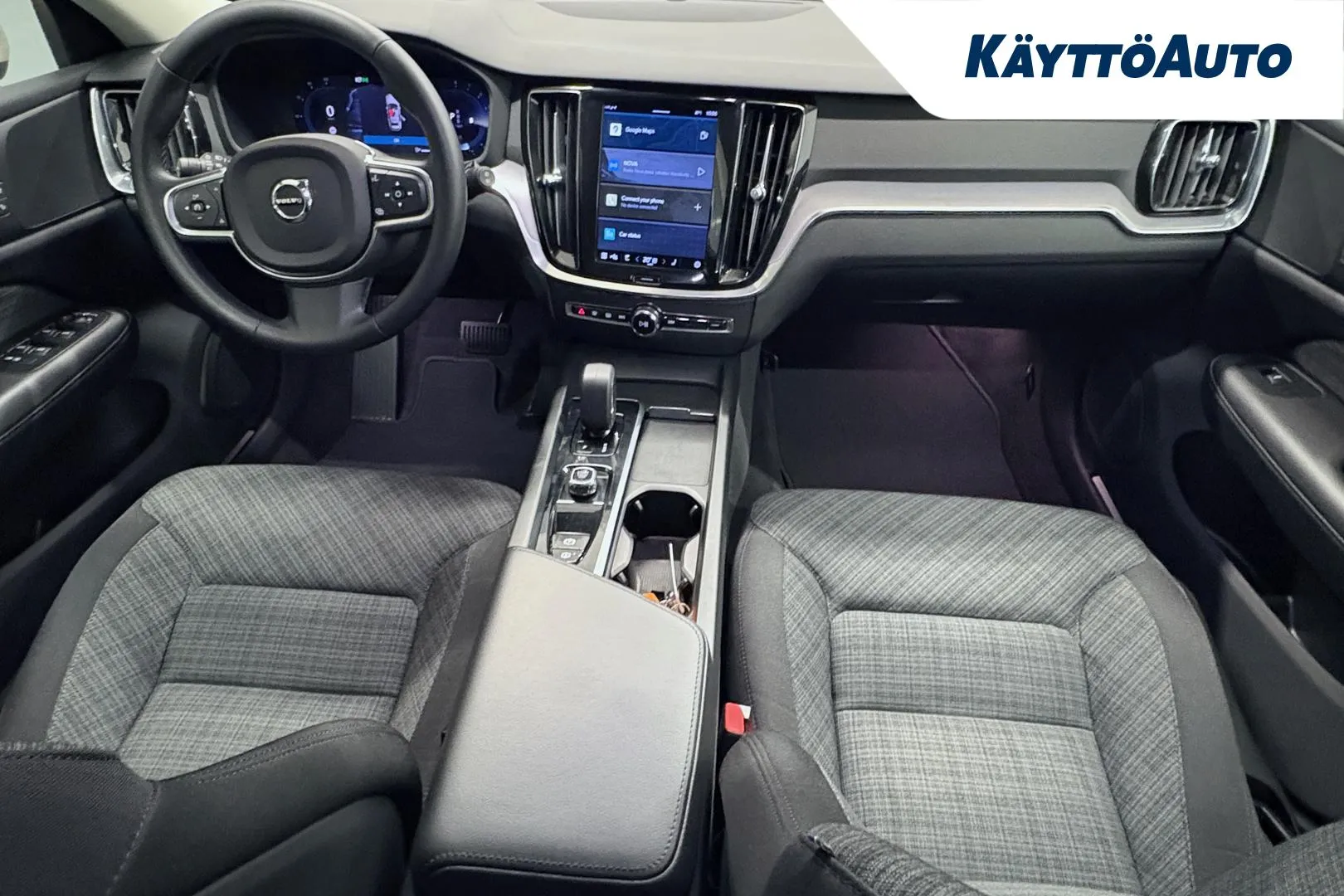 VOLVO V60 EUR-686 carousel image