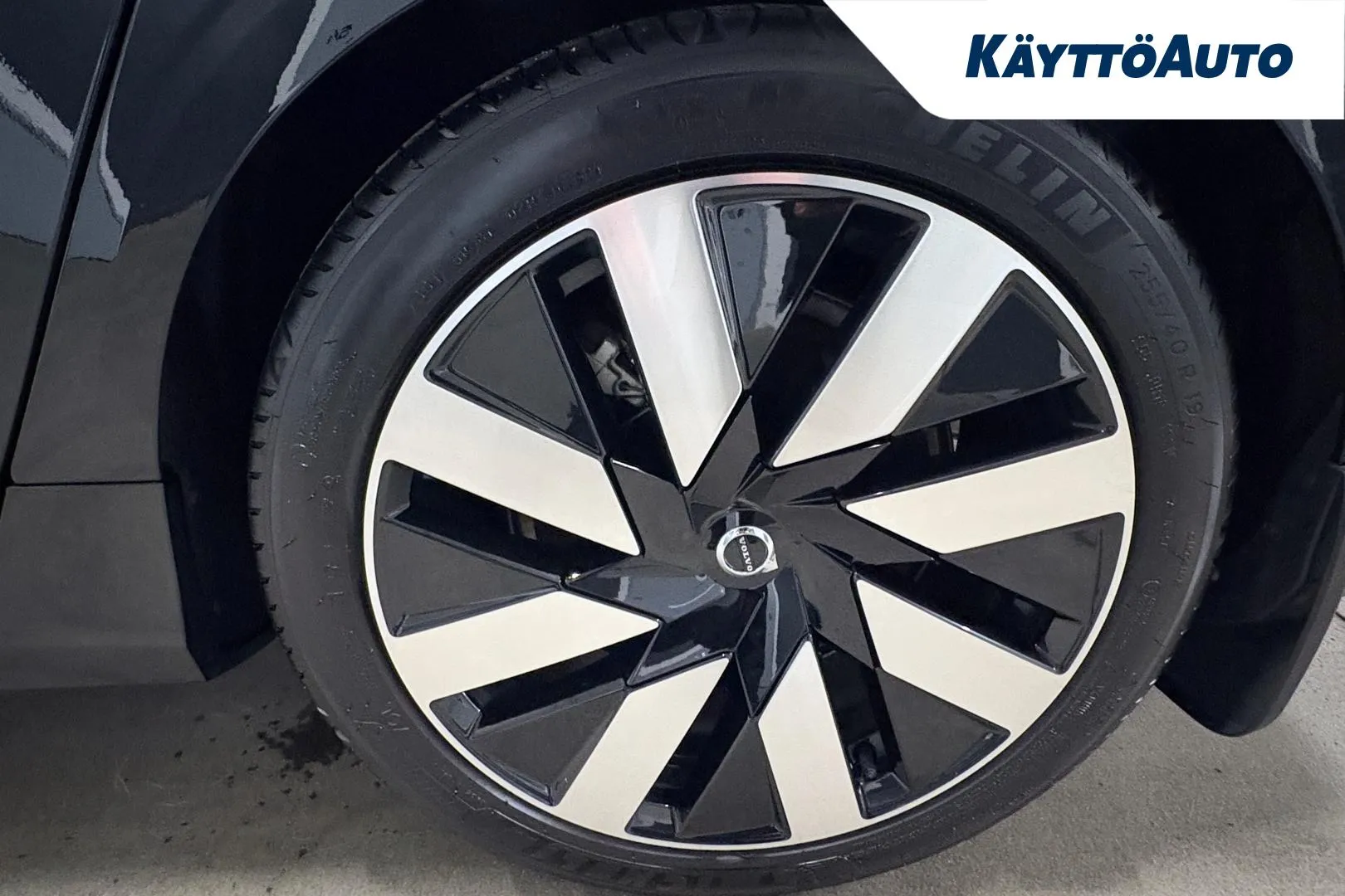 VOLVO V90 ISV-871 carousel image