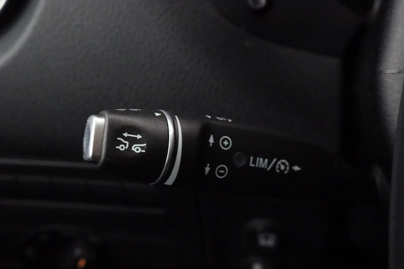 MERCEDES-BENZ Vito ZNJ-182 carousel image