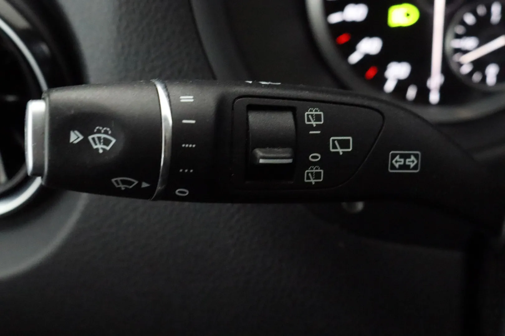 MERCEDES-BENZ Vito ZNJ-182 carousel image