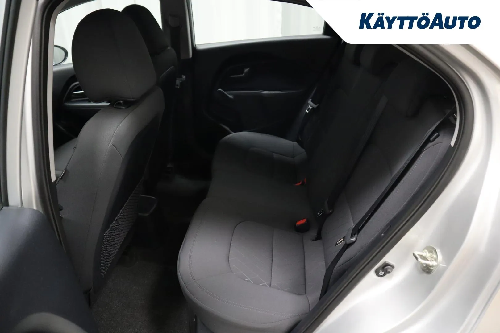 KIA Rio FLU-876 carousel image