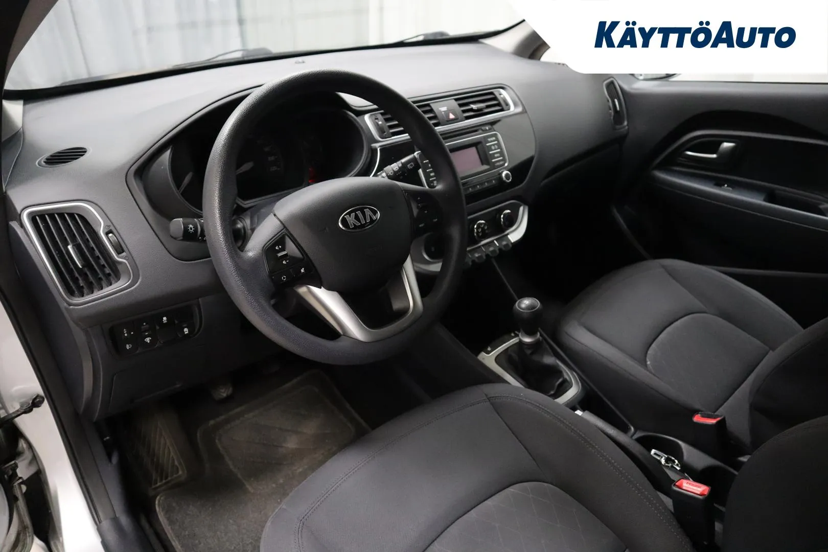 KIA Rio FLU-876 carousel image