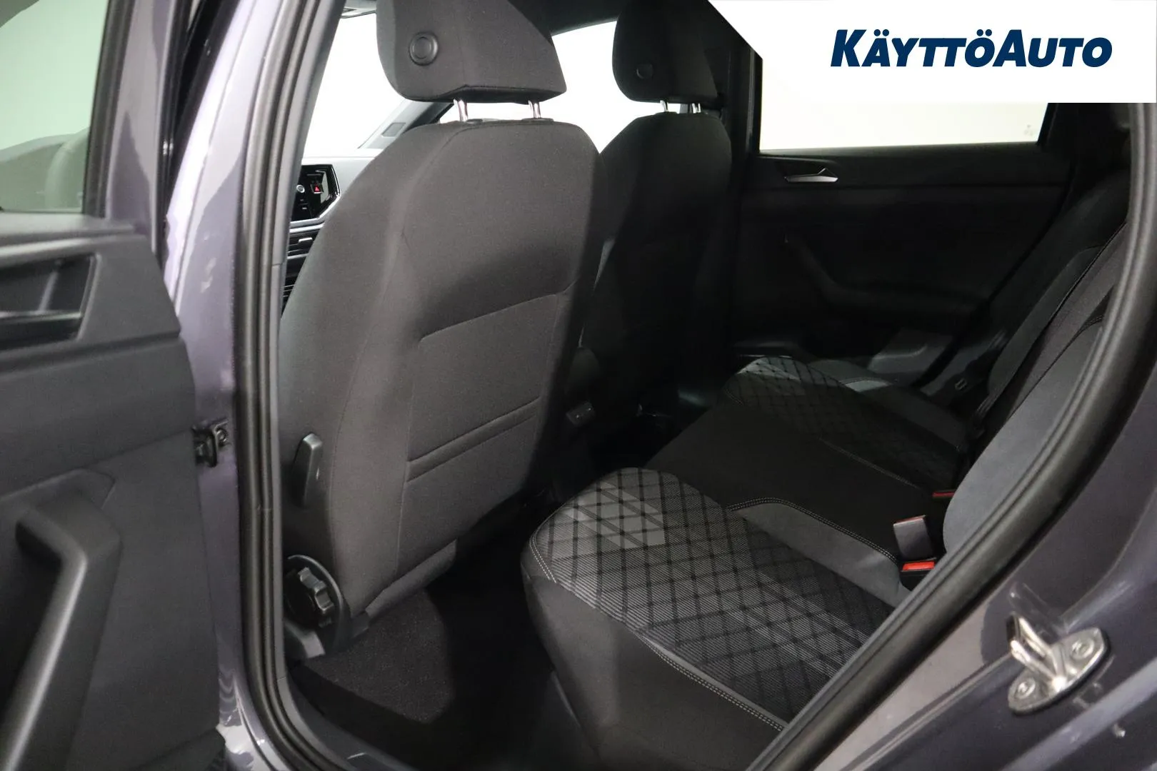 Volkswagen Taigo MRP-689 carousel image