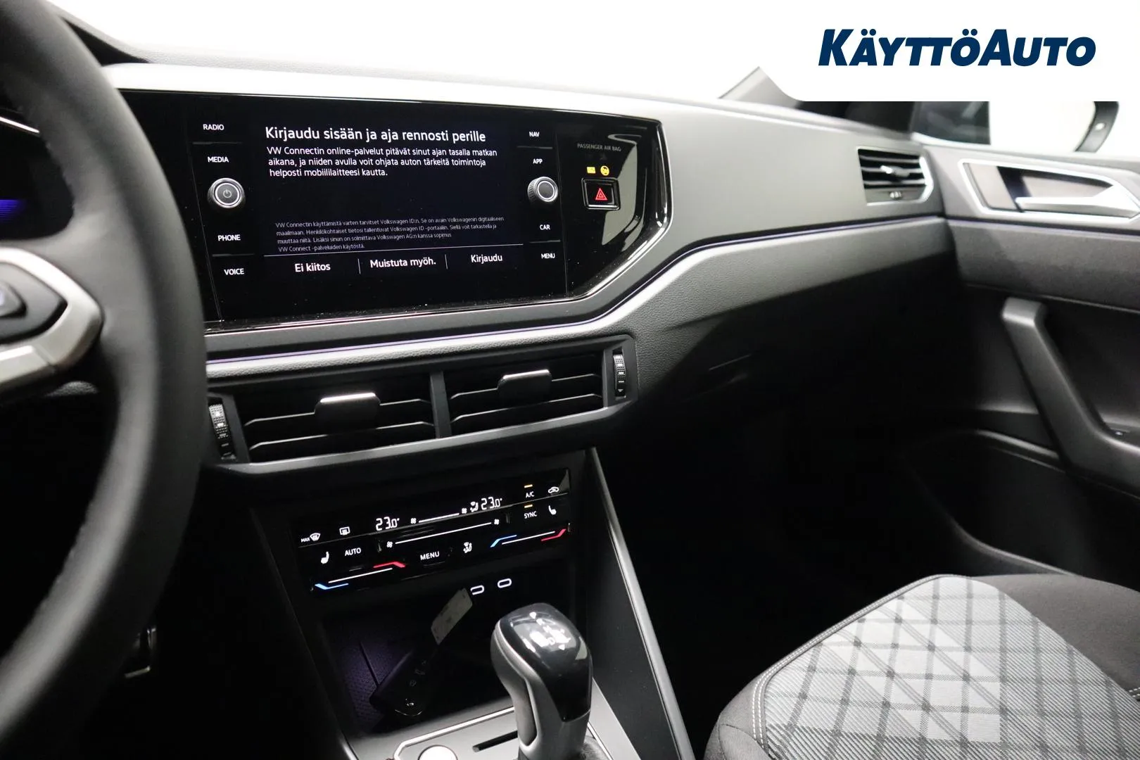 Volkswagen Taigo MRP-689 carousel image