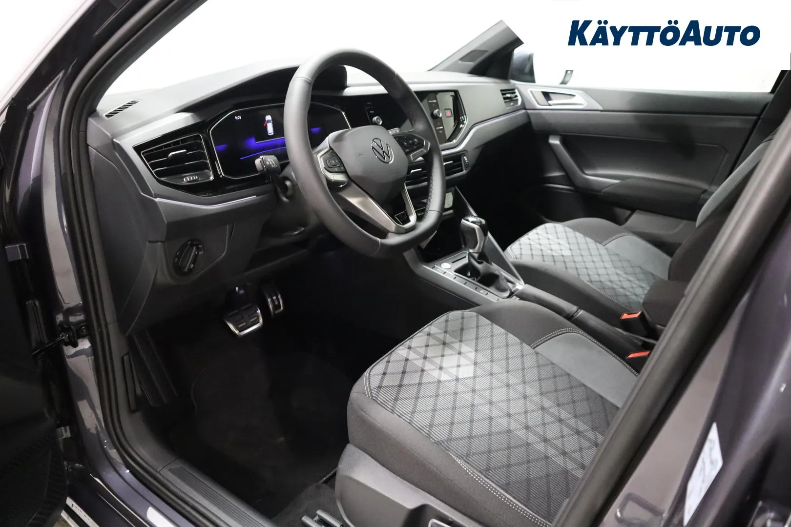 Volkswagen Taigo MRP-689 carousel image