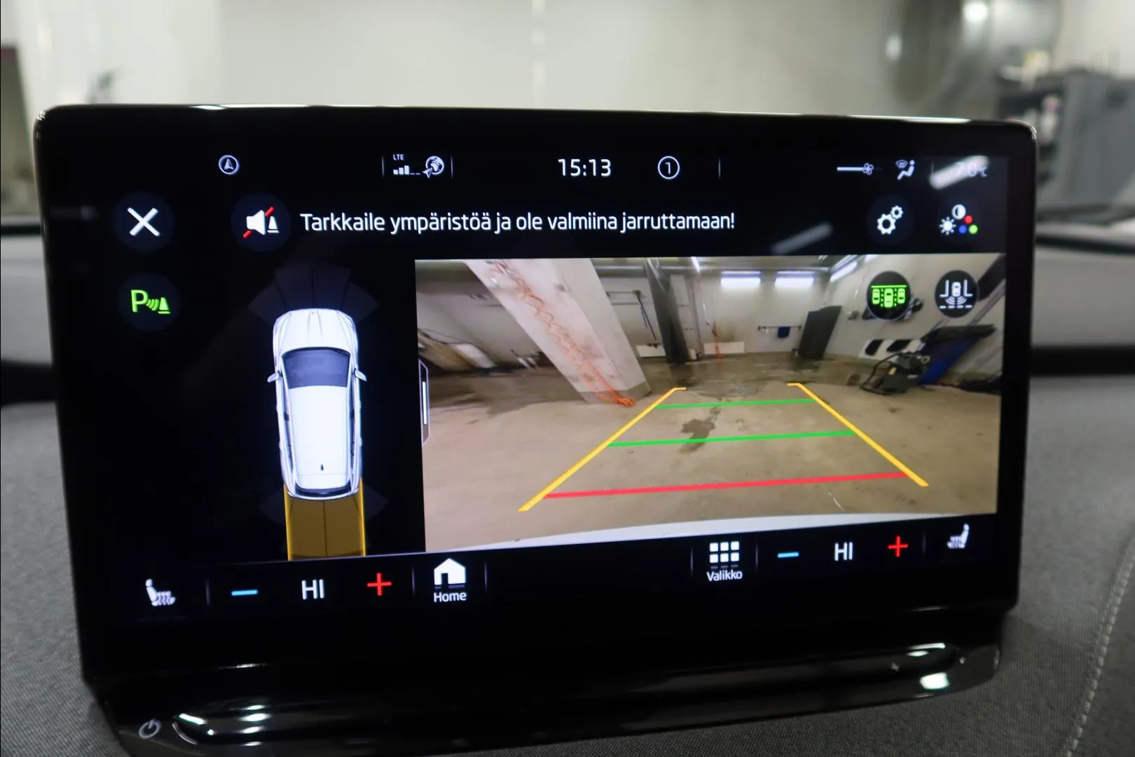 Skoda Enyaq ZOR-126 carousel image