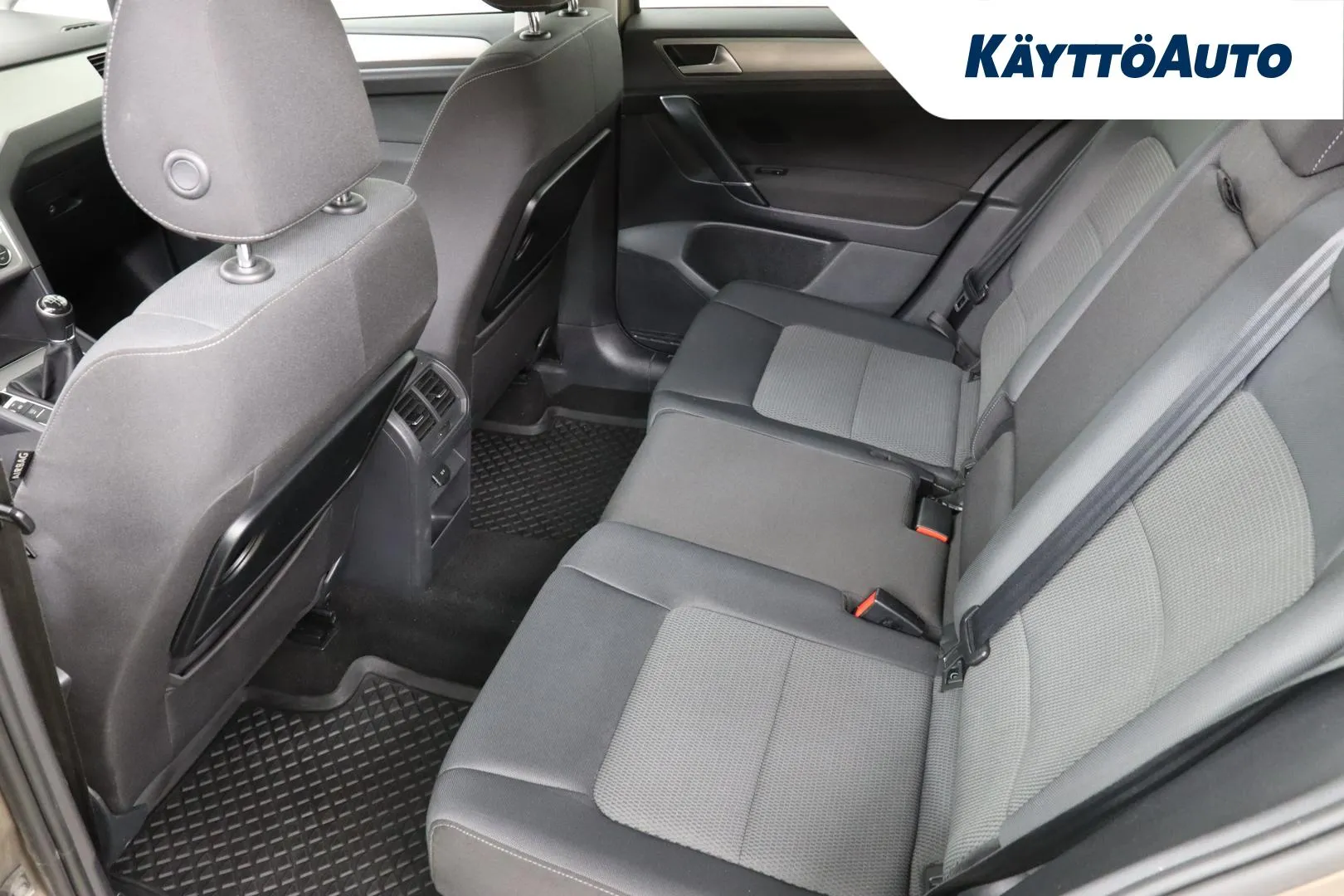 Volkswagen Golf Sportsvan NJP-703 carousel image