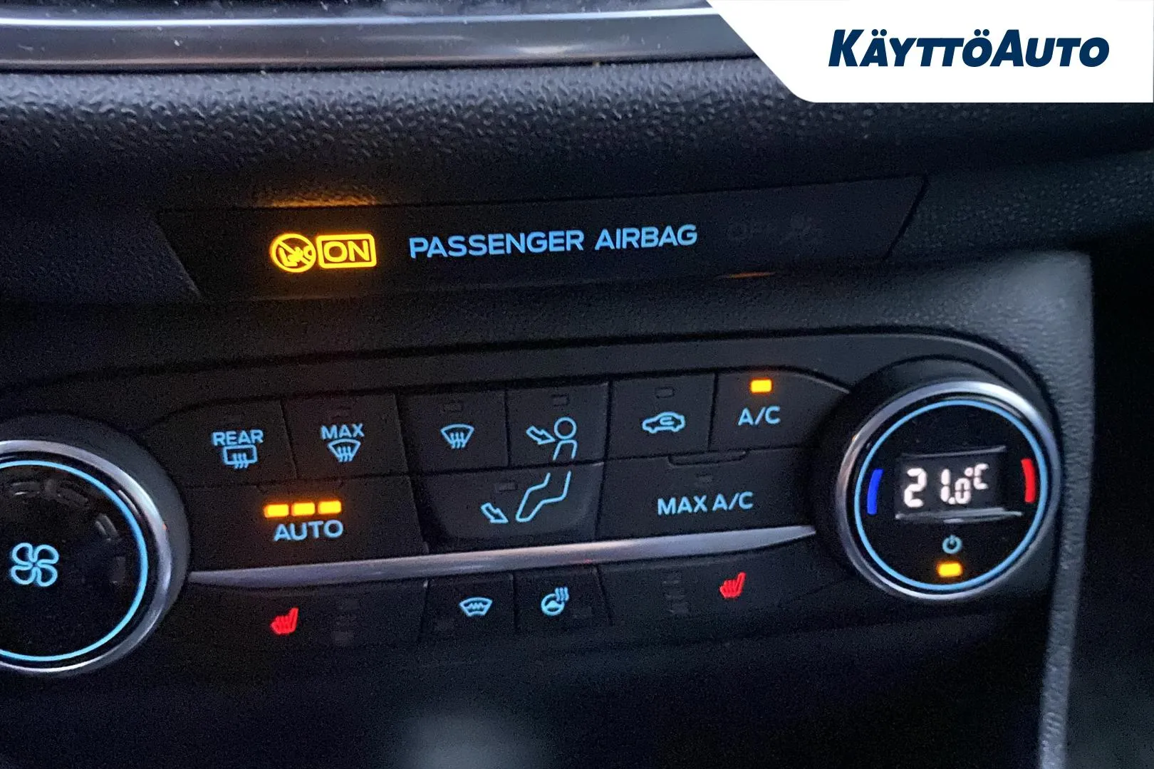 Ford Fiesta YKO-370 carousel image