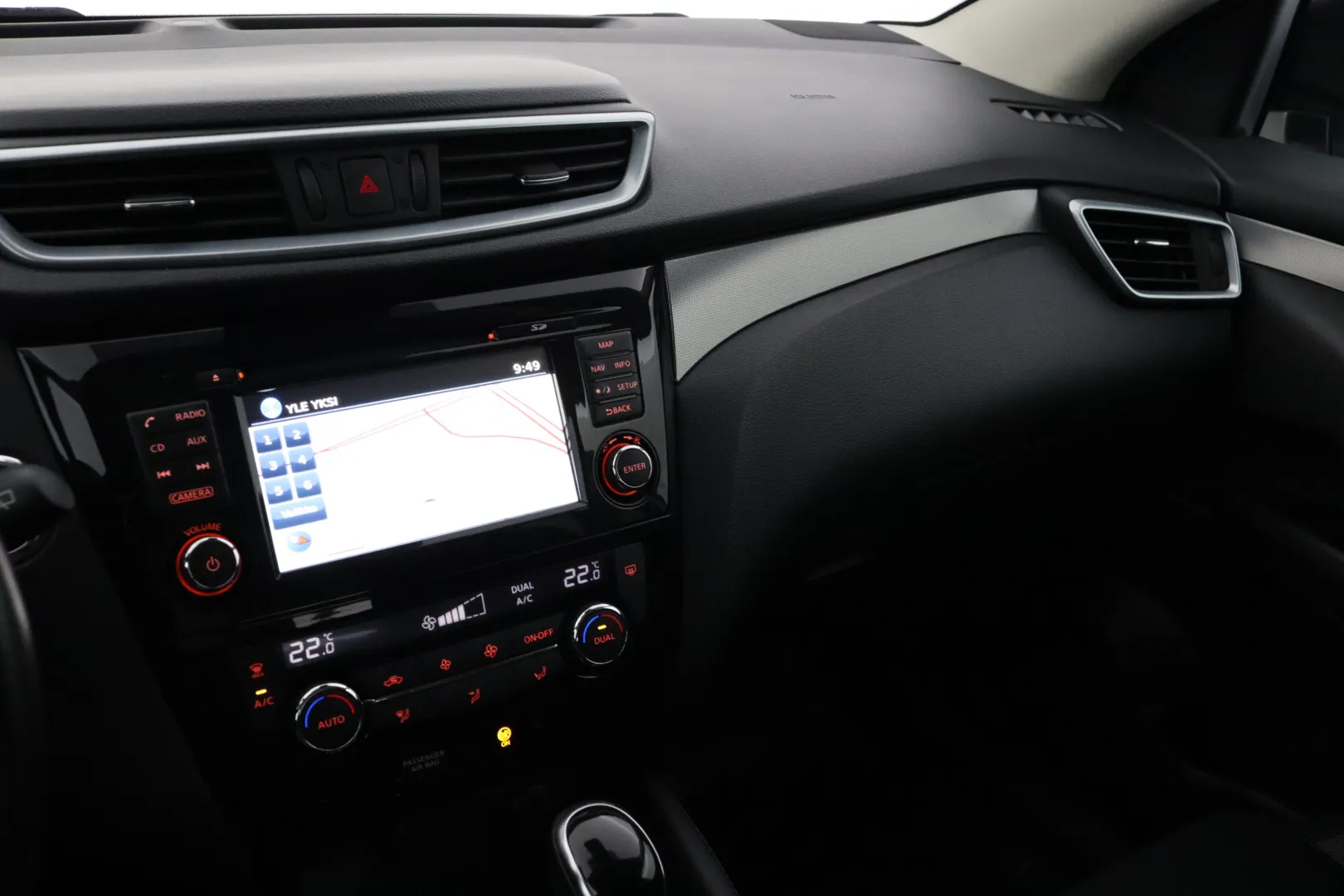 NISSAN Qashqai BVK-988 carousel image