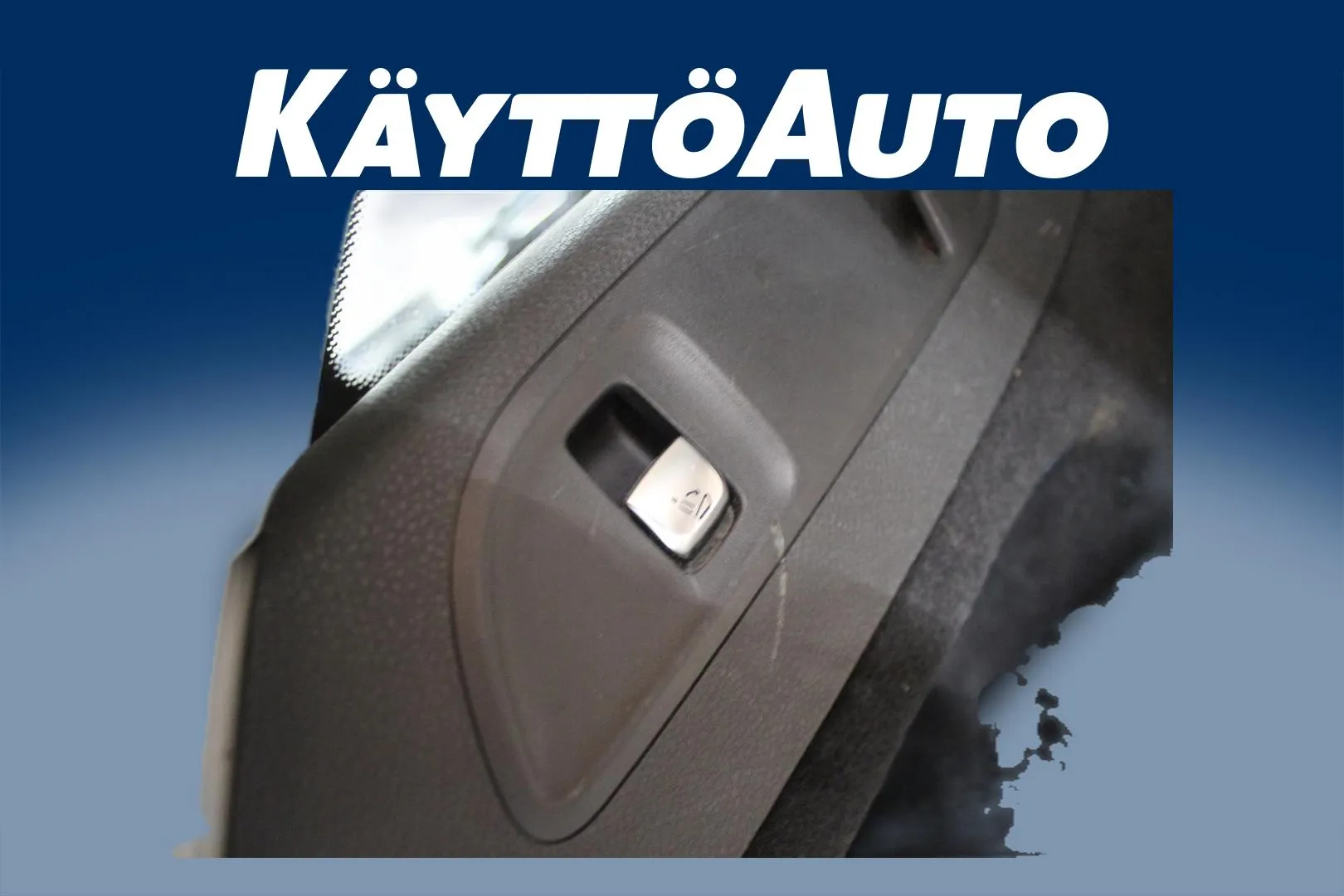 MERCEDES-BENZ E CMX-823 carousel image