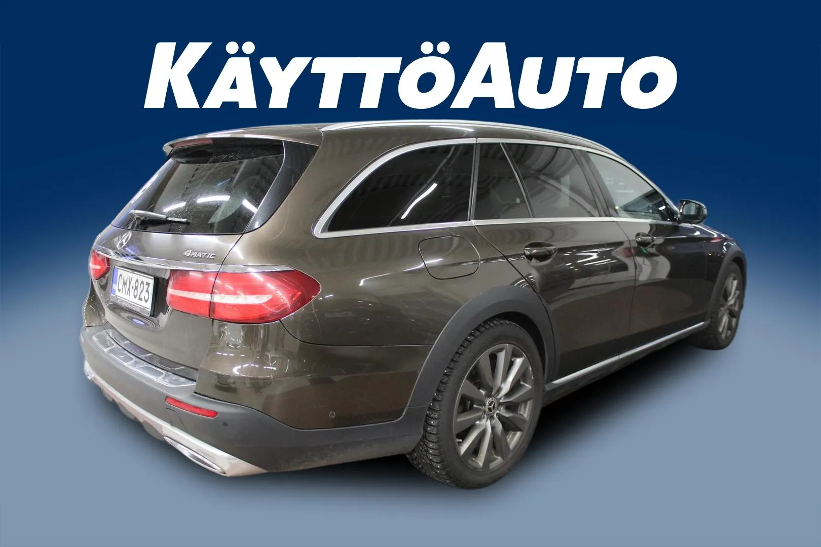 MERCEDES-BENZ E CMX-823 carousel image