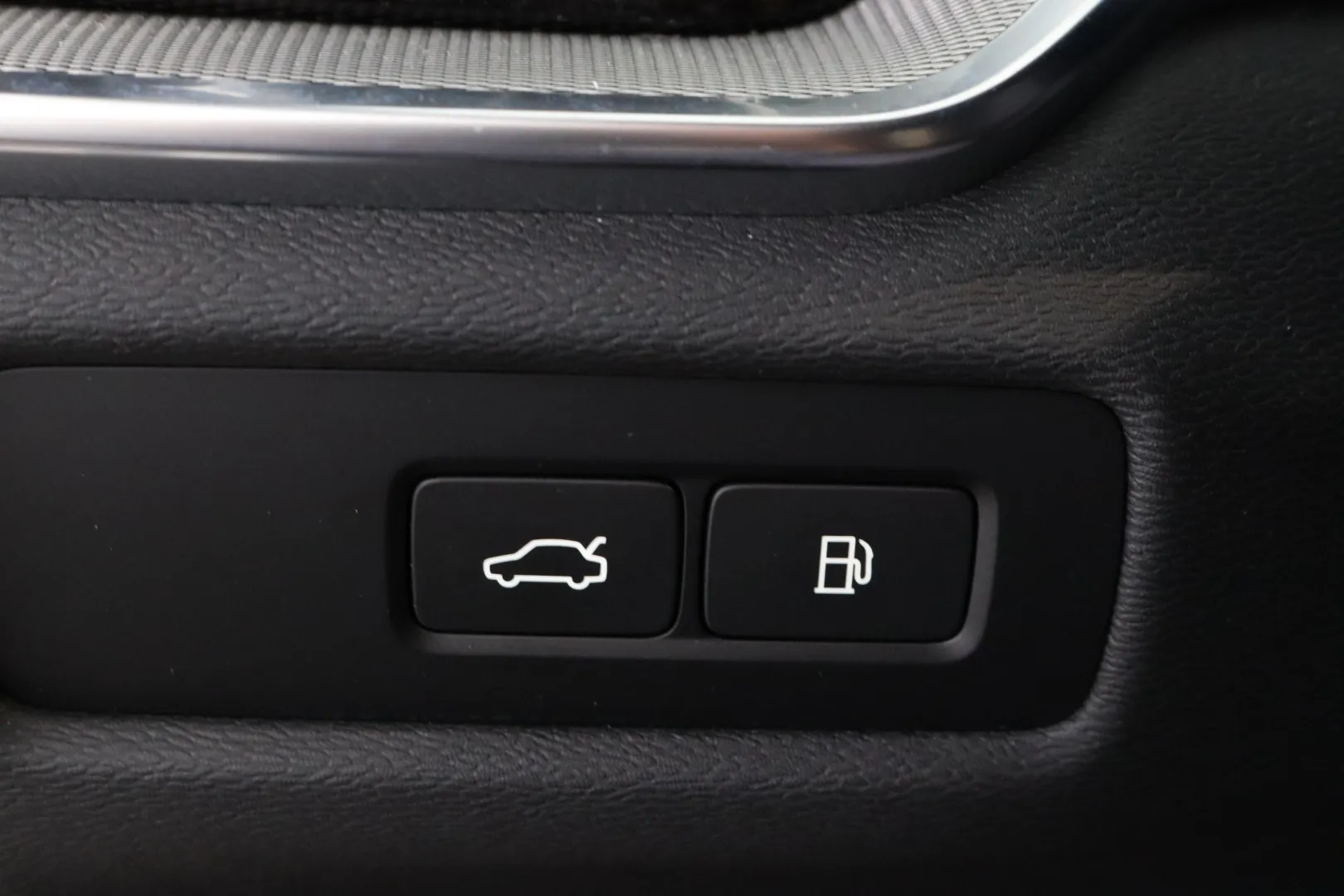 VOLVO V60 JMZ-204 carousel image