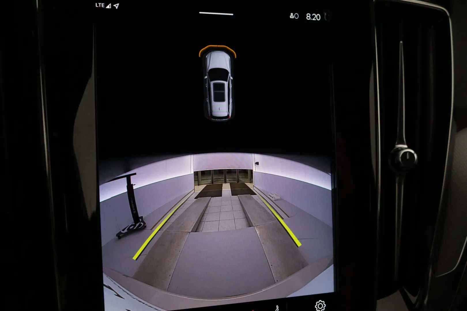 VOLVO V60 JMZ-204 carousel image