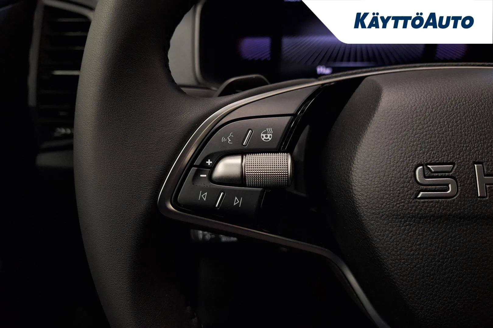 Skoda Karoq LTM-132 carousel image