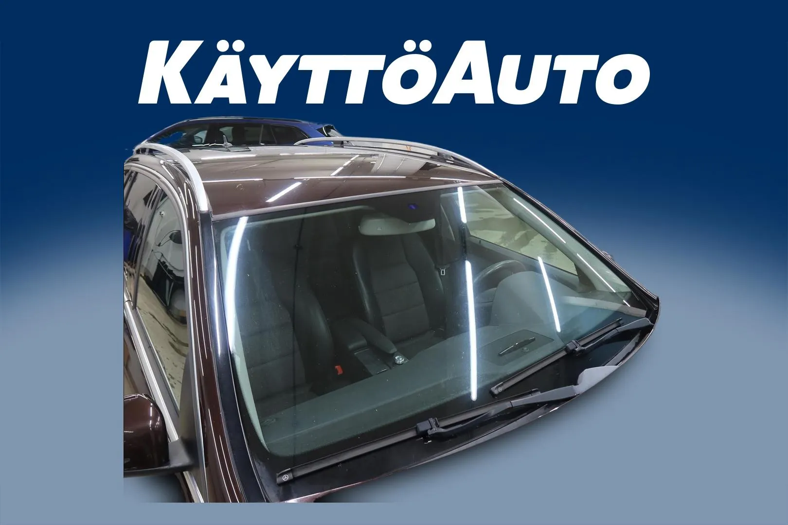 Mercedes-Benz C YIJ-125 carousel image