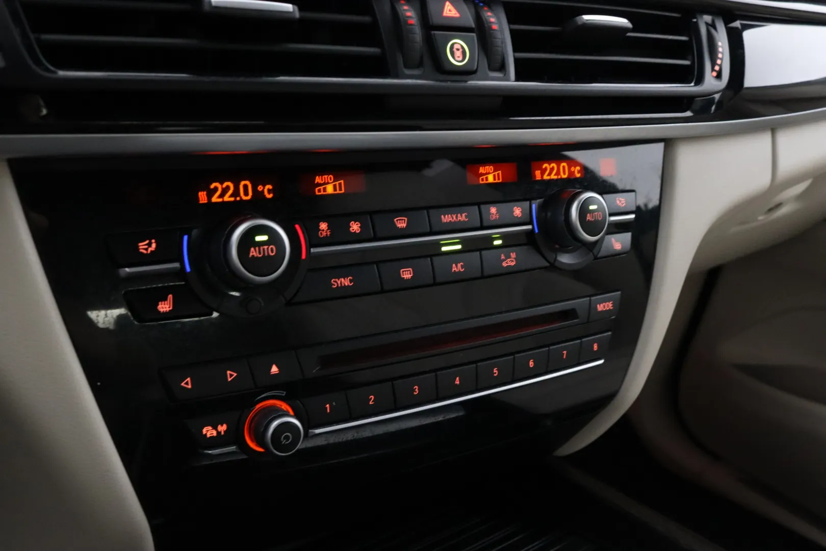 BMW X5 INJ-221 carousel image