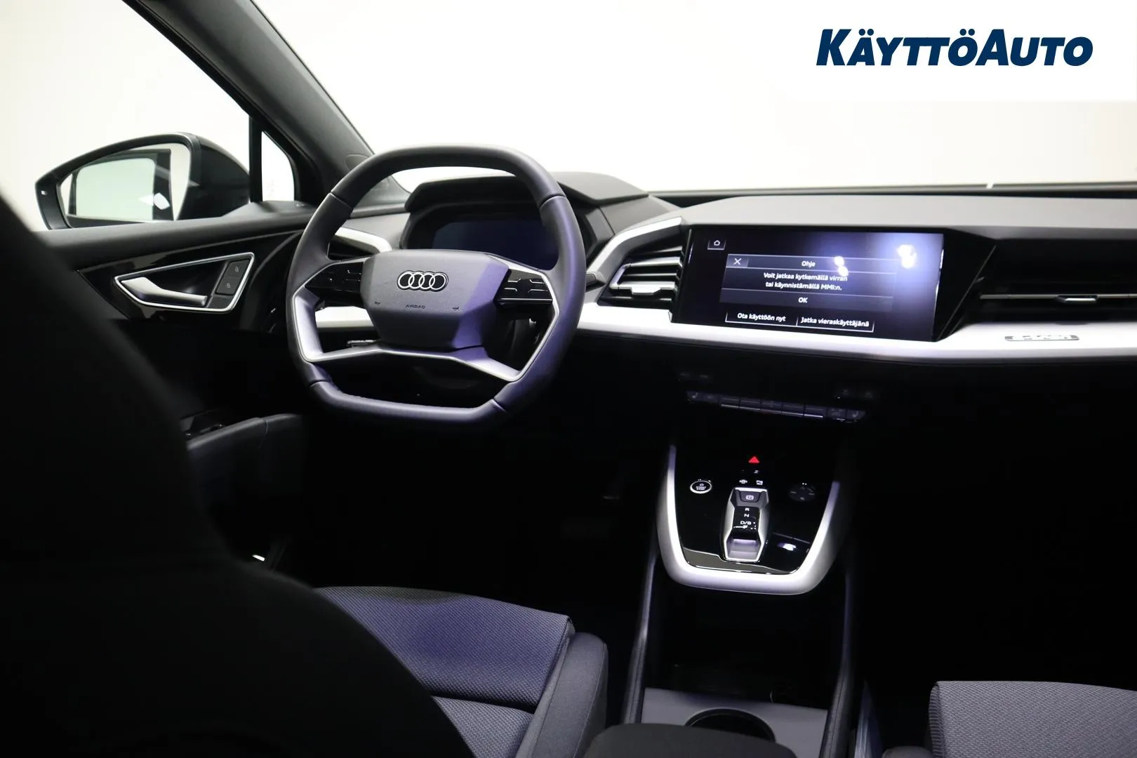 Audi Q4 e-tron NOI-275 carousel image