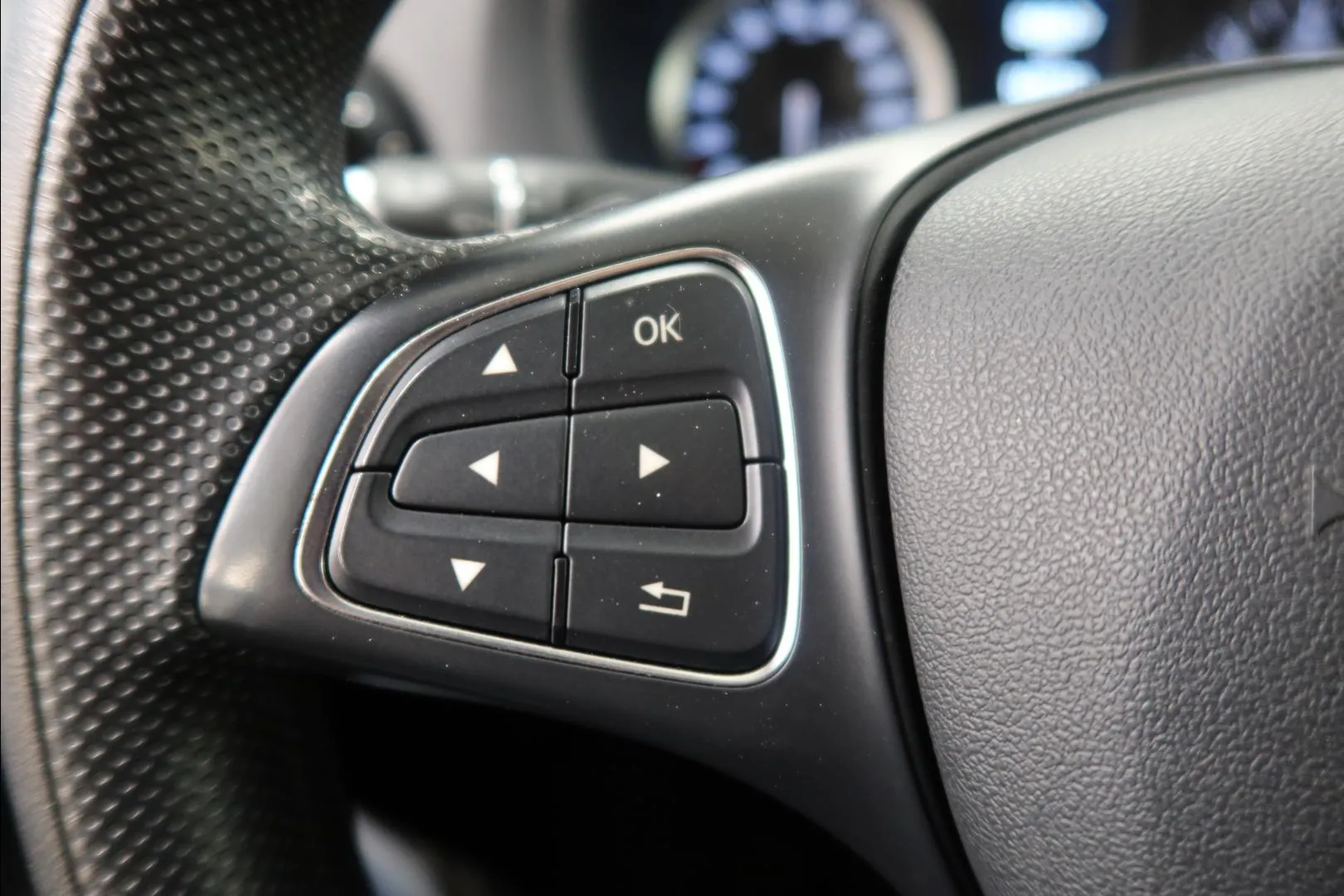 MERCEDES-BENZ Vito GPB-484 carousel image