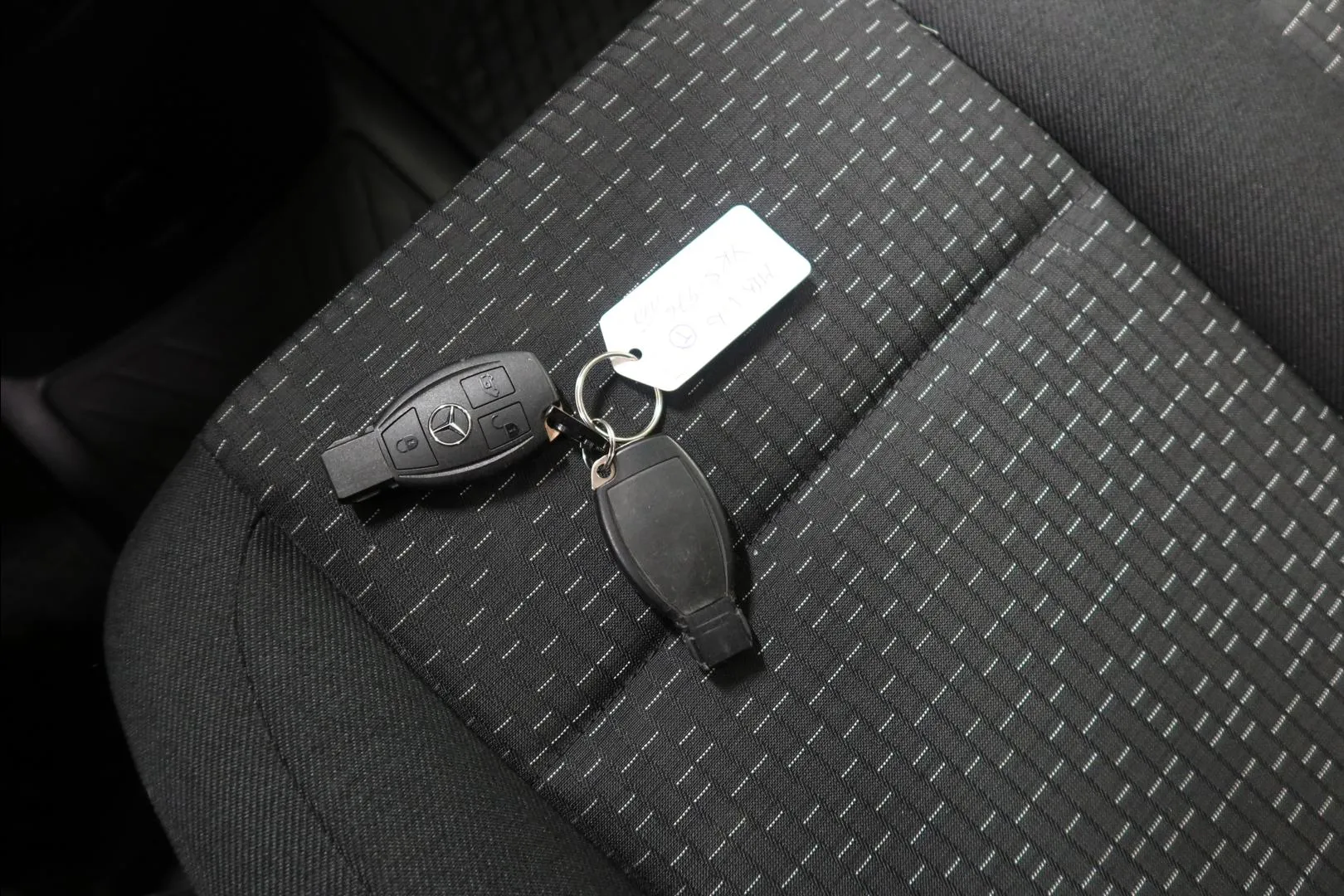 MERCEDES-BENZ Vito YKS-976 carousel image