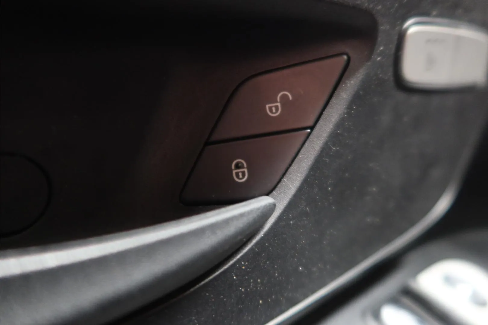 MERCEDES-BENZ Vito YKS-976 carousel image