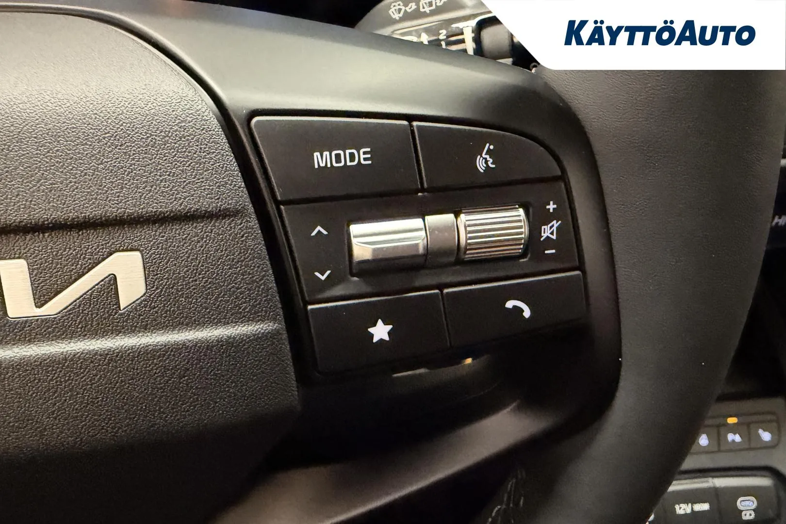 Kia Stonic MRR-206 carousel image