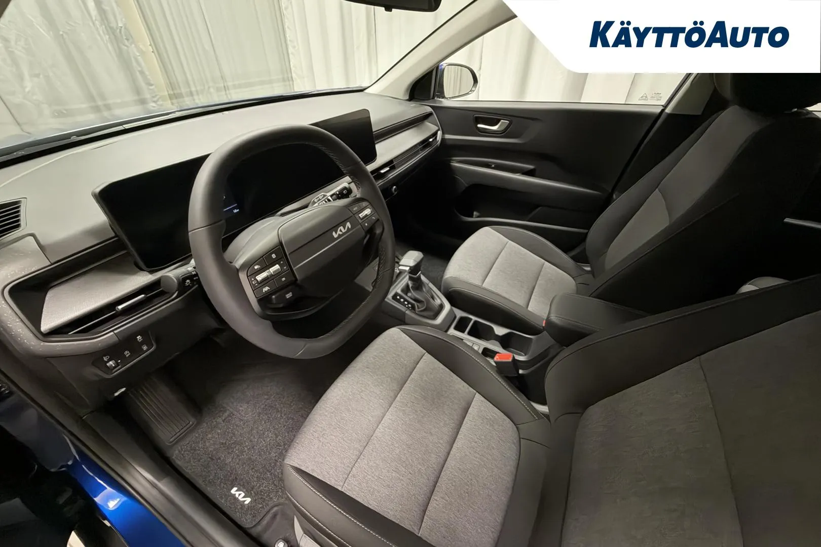 Kia Stonic MRR-301 carousel image