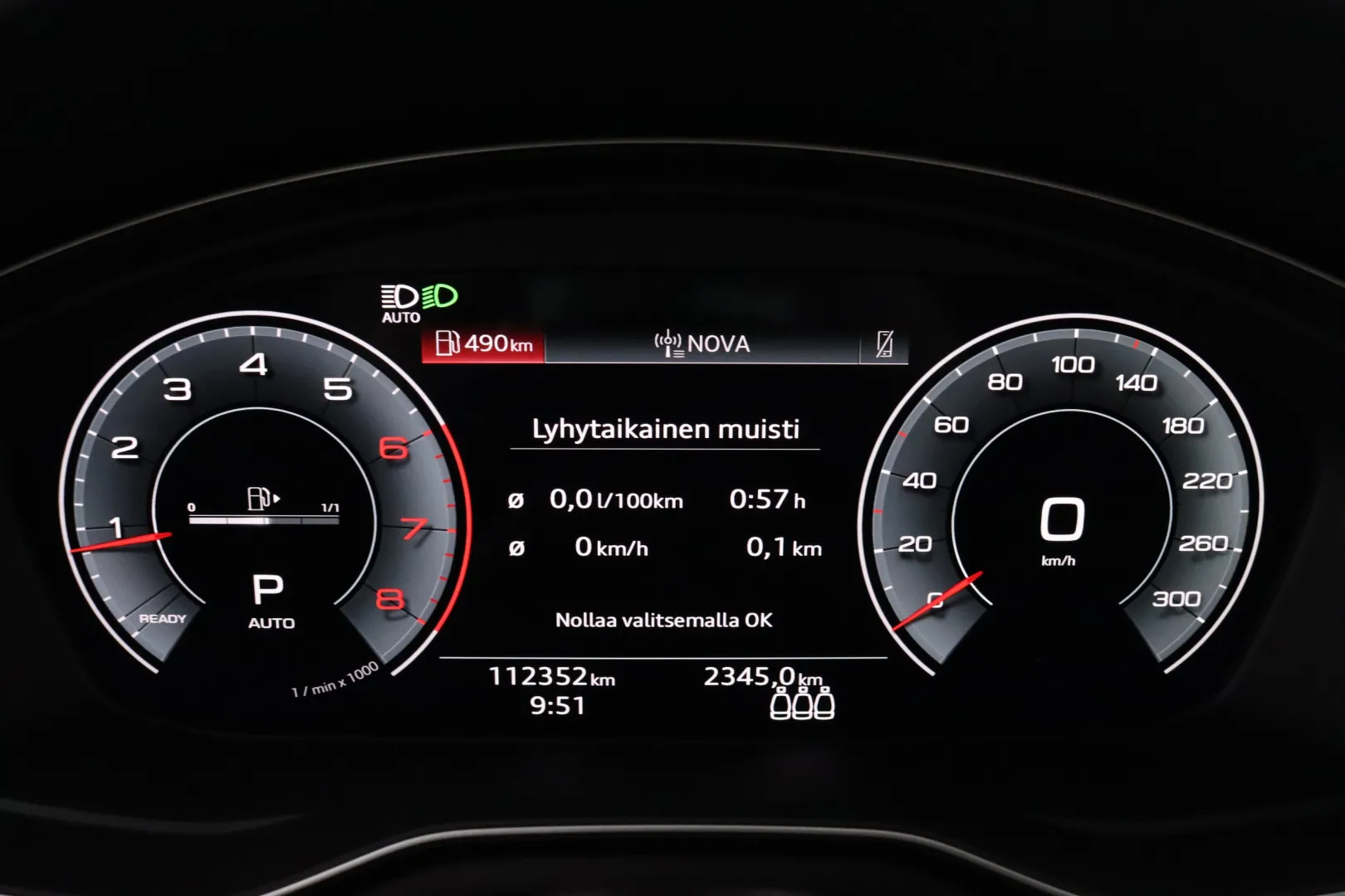 AUDI A4 ETV-327 carousel image