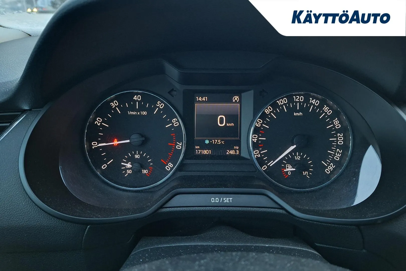 SKODA Octavia CKB-390 carousel image