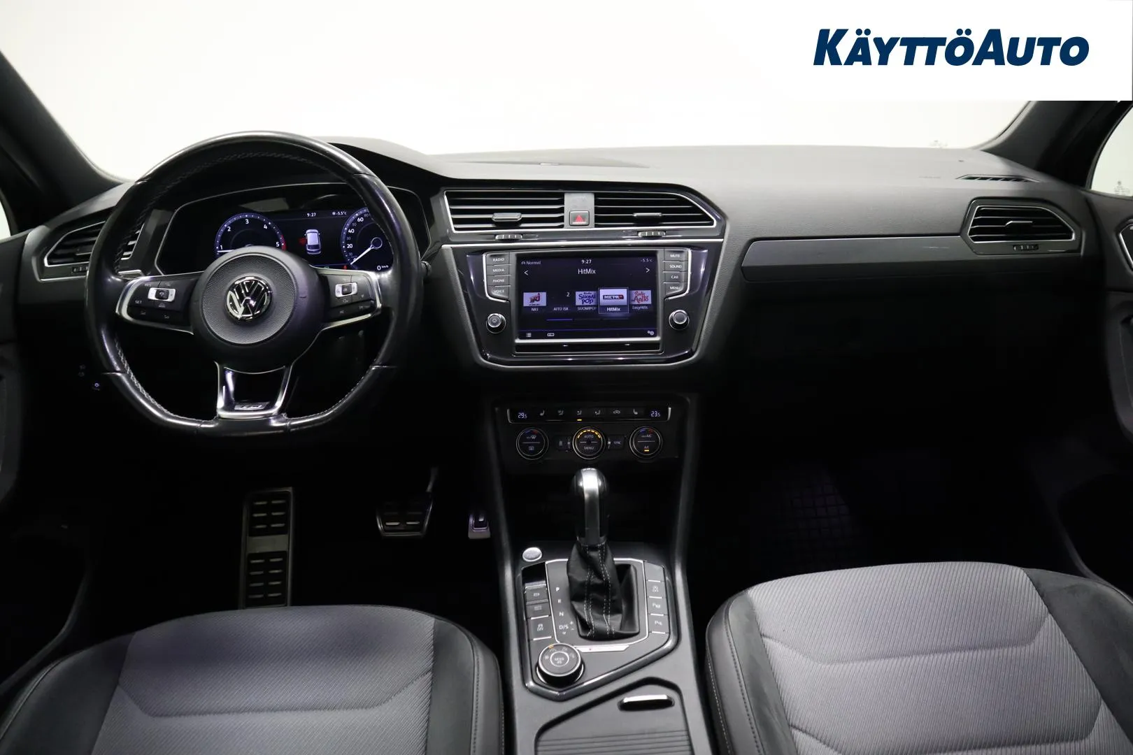 VOLKSWAGEN Tiguan COM-969 carousel image