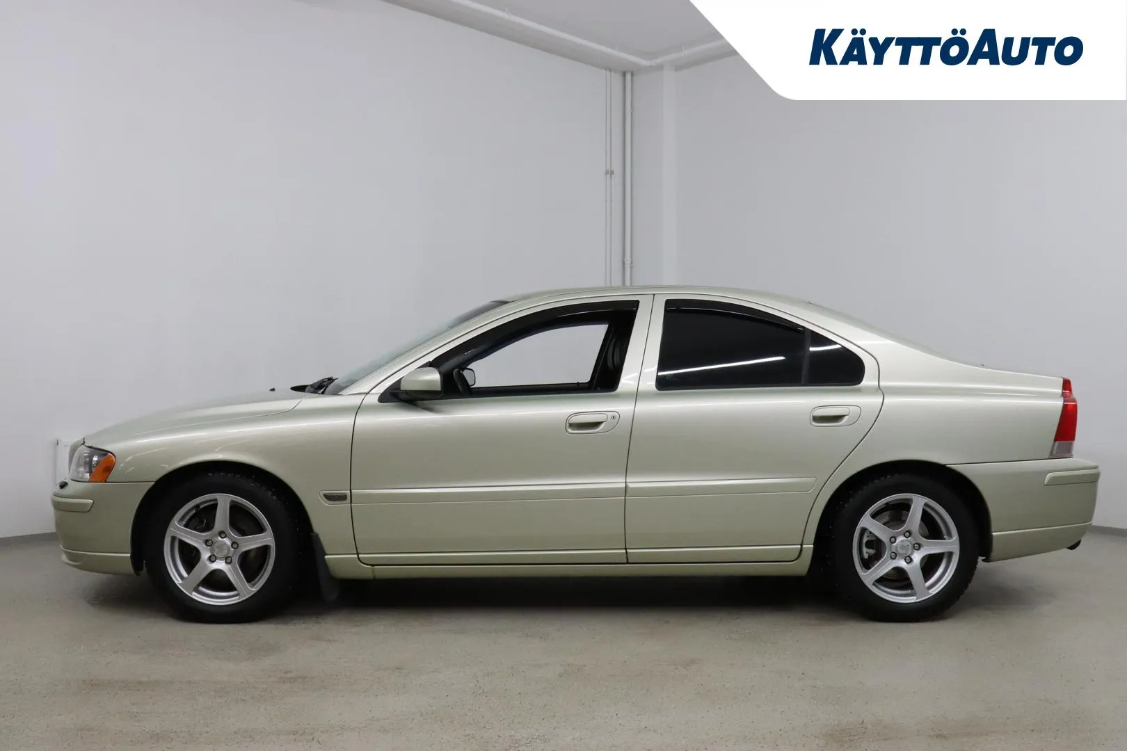 Volvo S60 SOI-726 carousel image