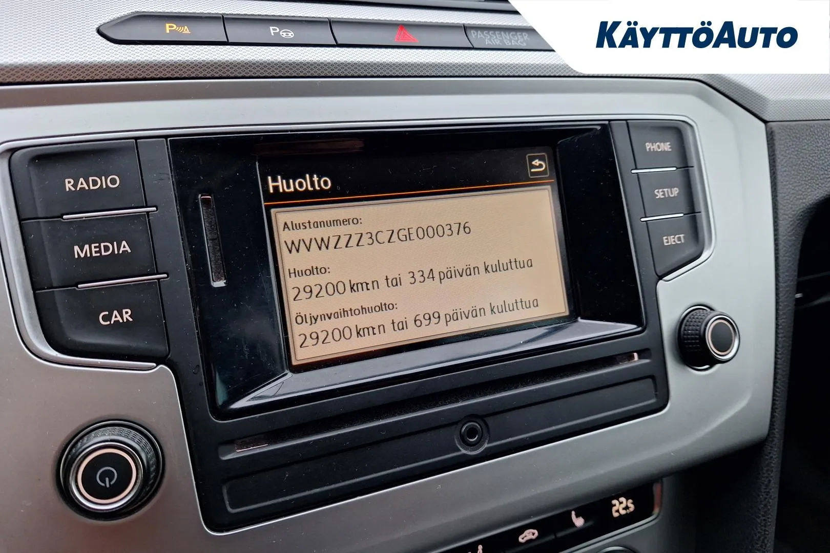 VOLKSWAGEN Passat LMU-418 carousel image