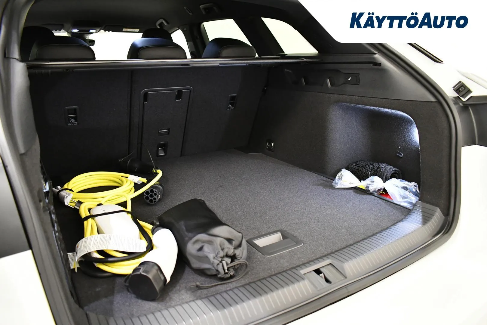 Volkswagen ID.7 RXS-332 carousel image