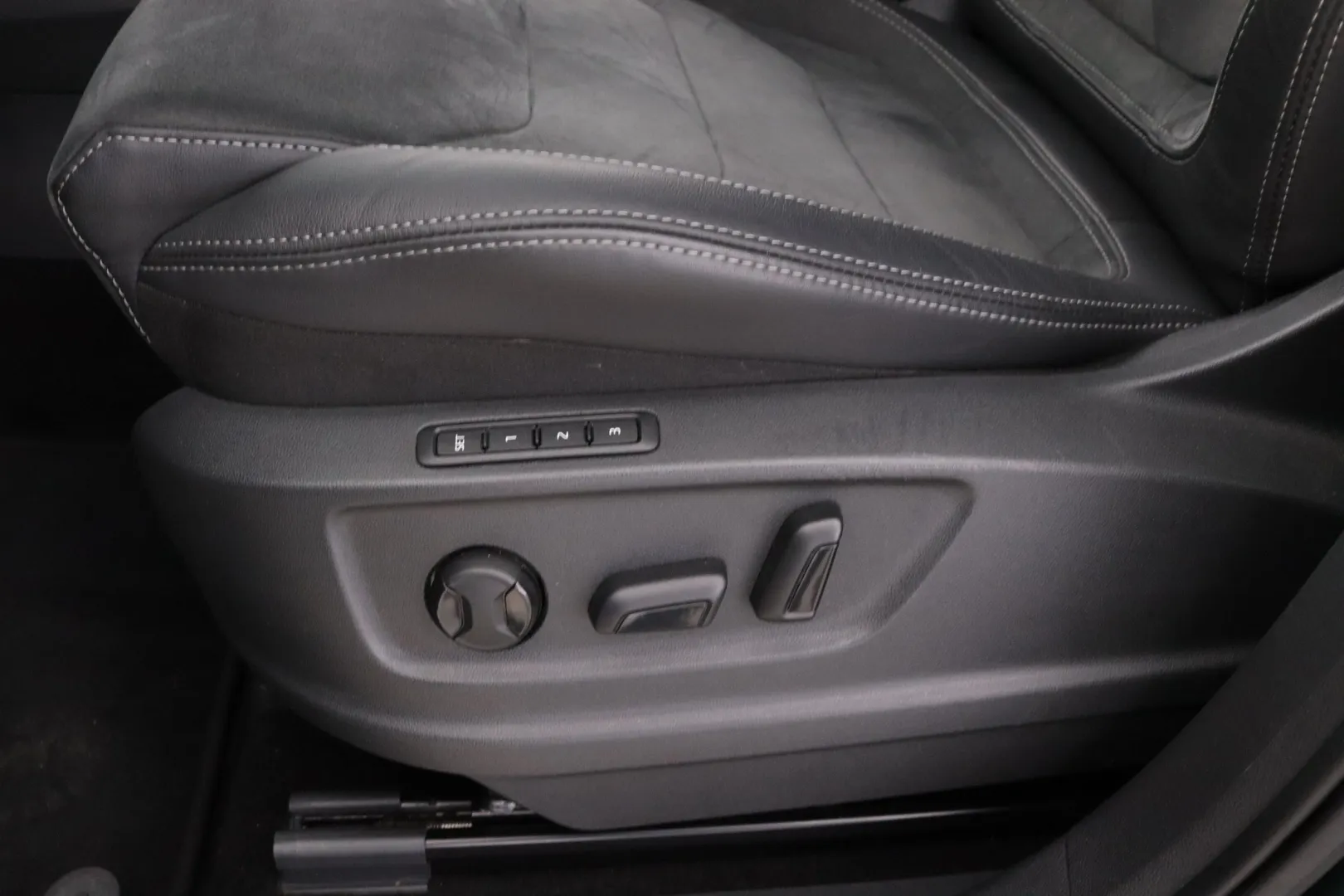 Skoda Kodiaq GOP-212 carousel image