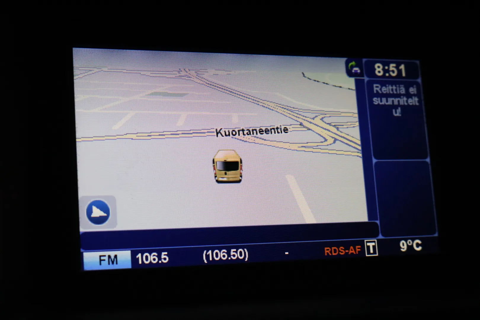 RENAULT Trafic GJZ-213 carousel image