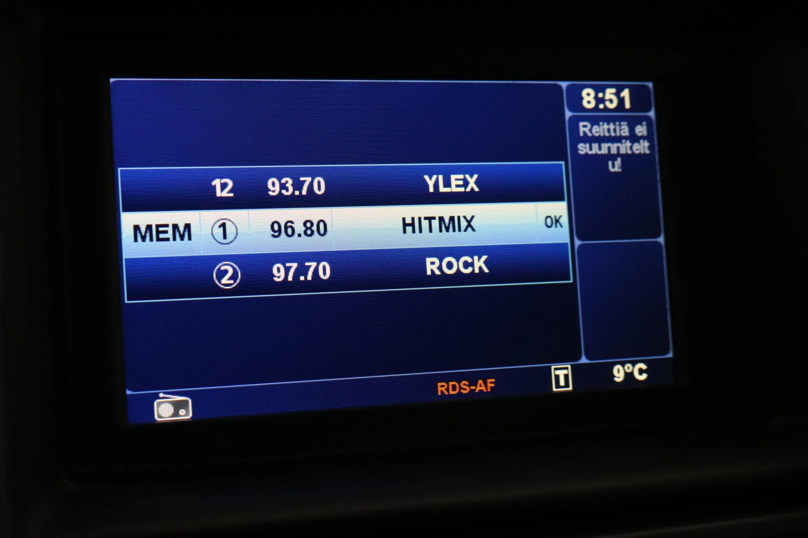 RENAULT Trafic GJZ-213 carousel image