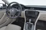 VOLKSWAGEN Passat XNO-236 carousel thumbs