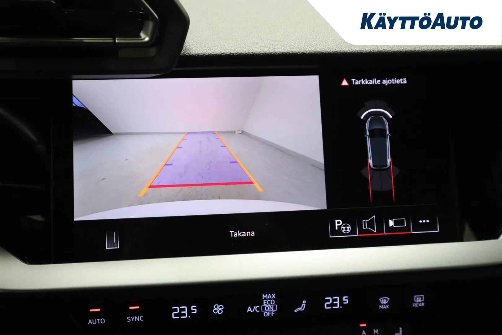 Audi A3 JNN-462 carousel image