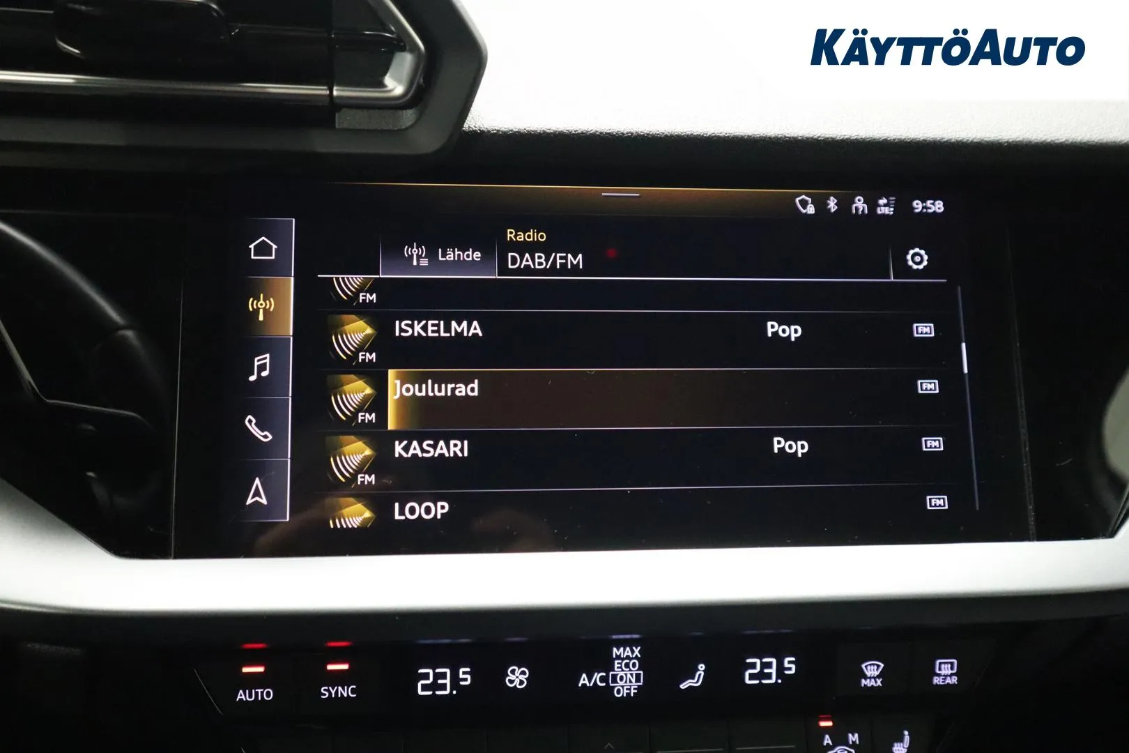 Audi A3 JNN-462 carousel image