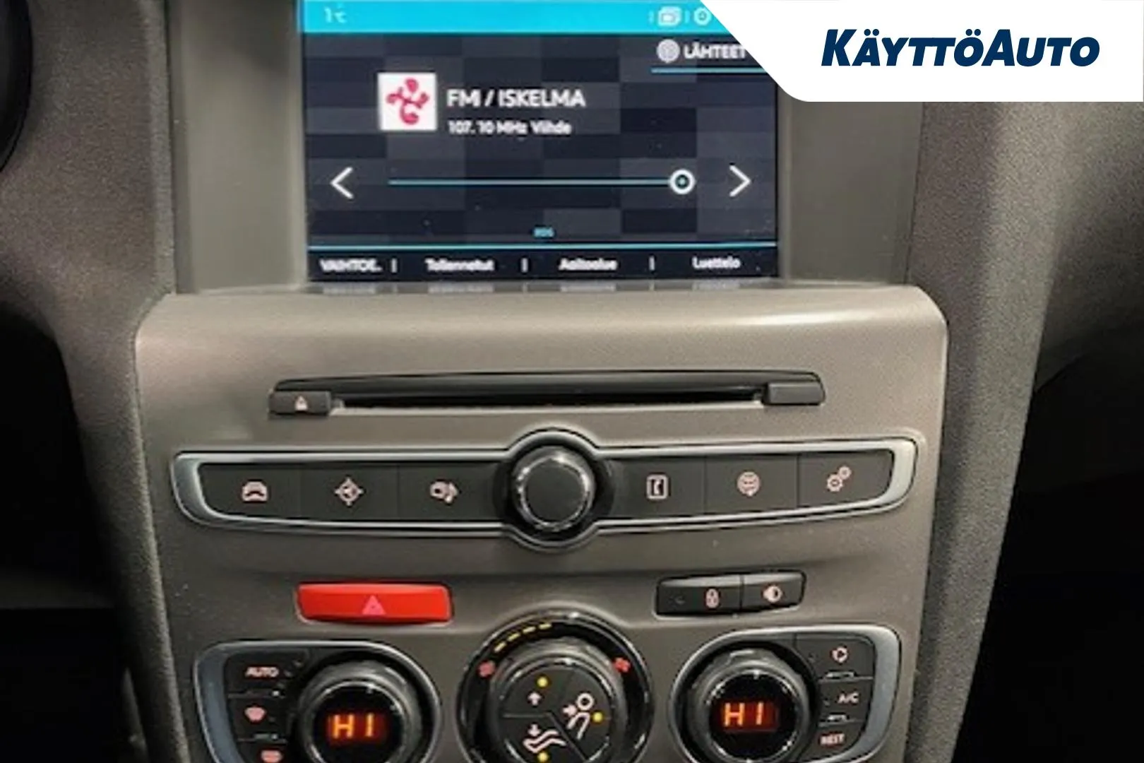 CITROEN C4 BUZ-694 carousel image