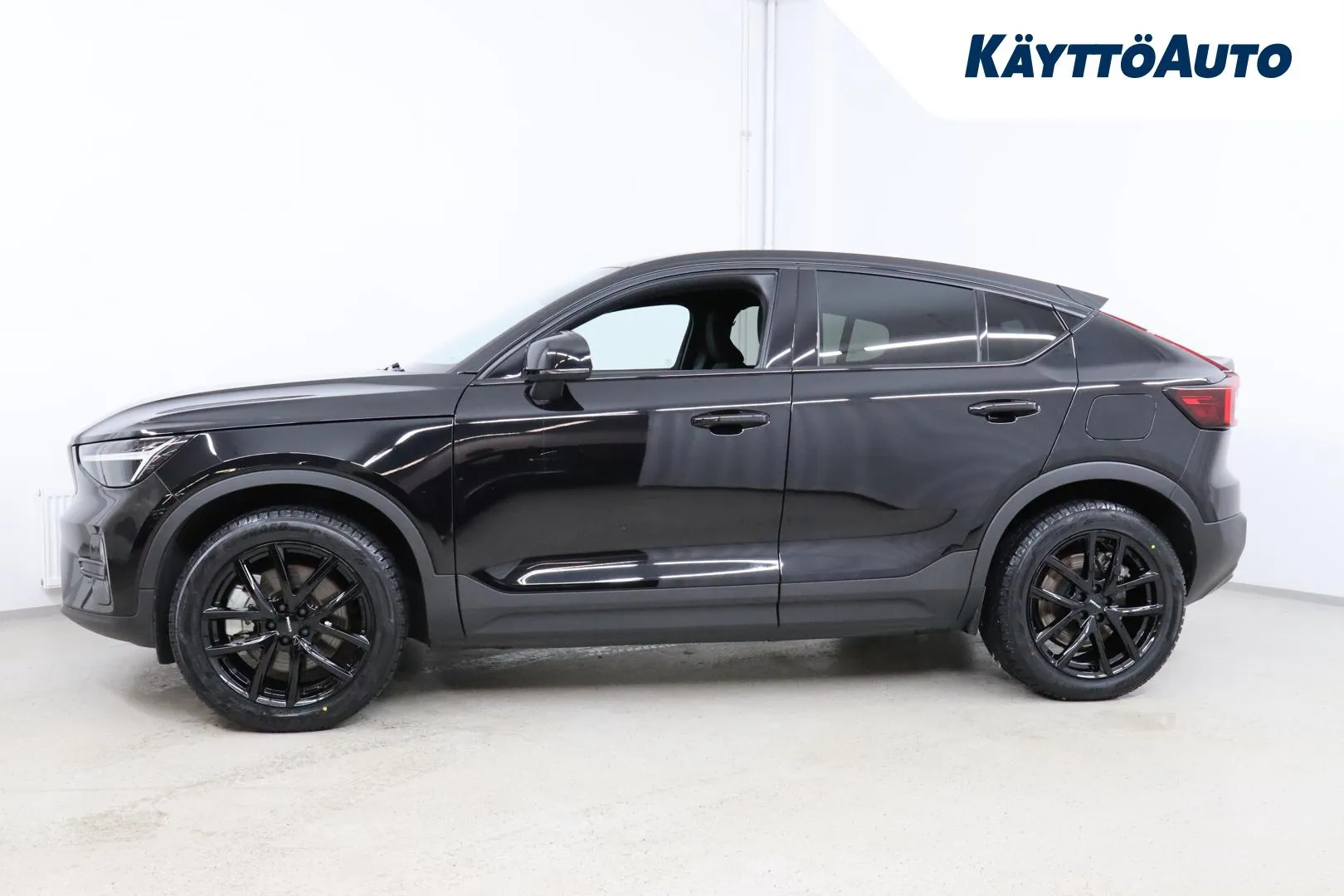 Volvo C40 YYH-773 carousel image