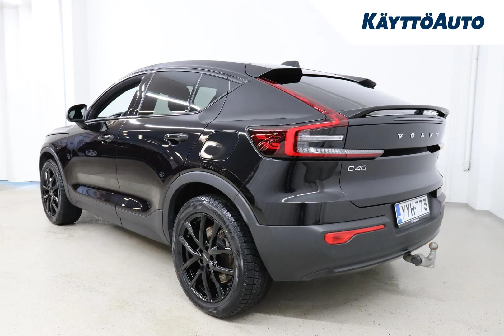 Volvo C40 YYH-773 carousel image