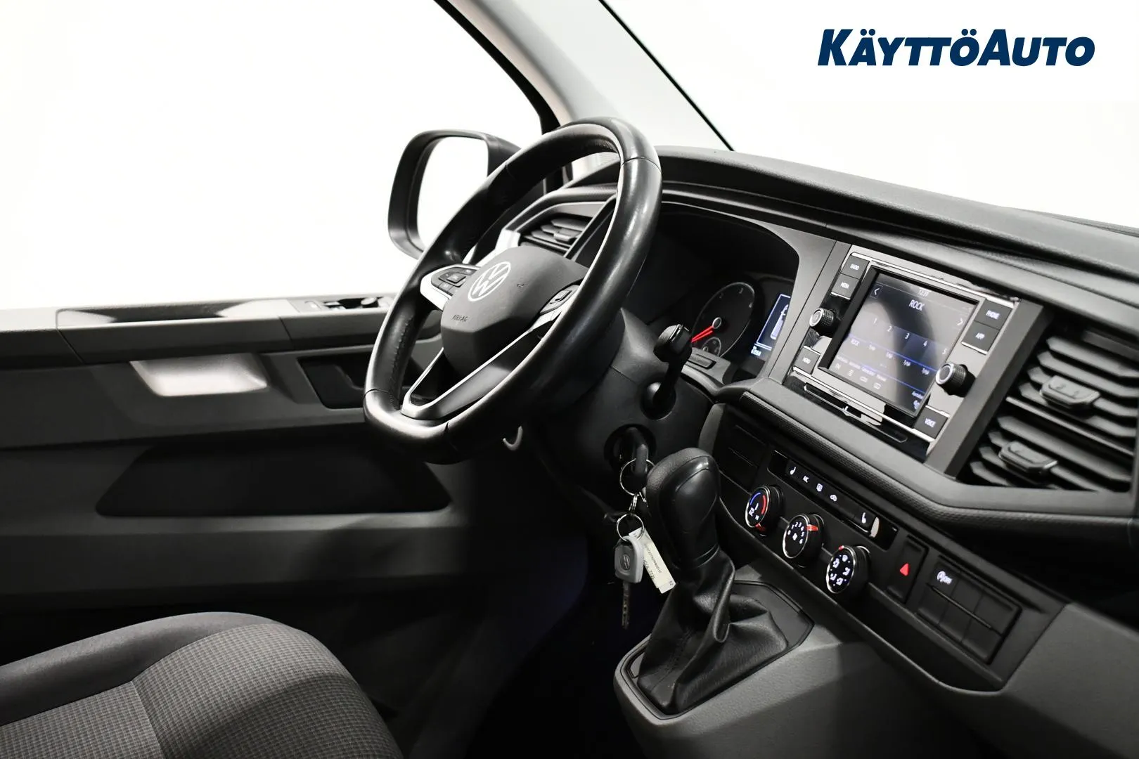 VOLKSWAGEN Transporter COL-772 carousel image