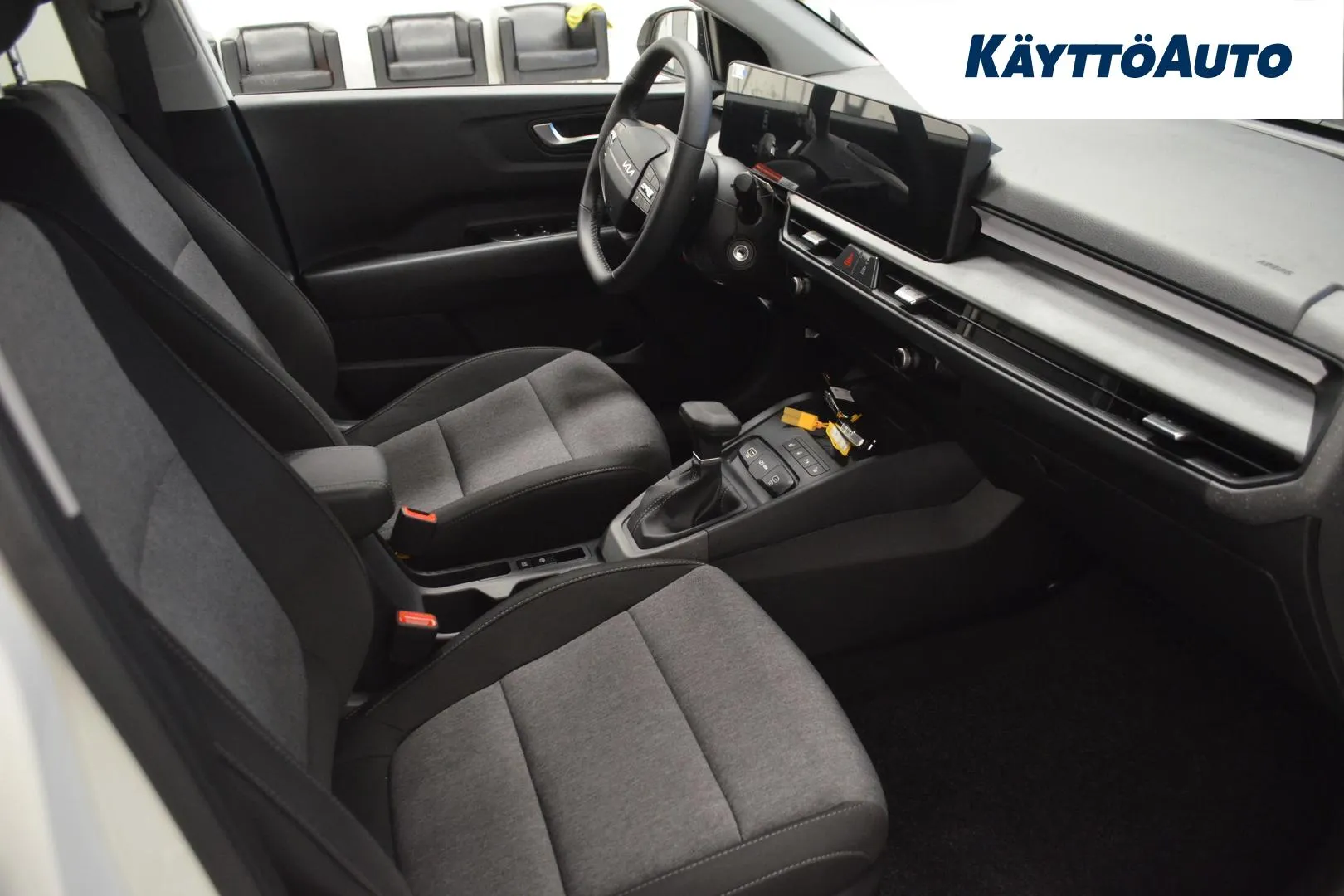 Kia Stonic MRR-215 carousel image