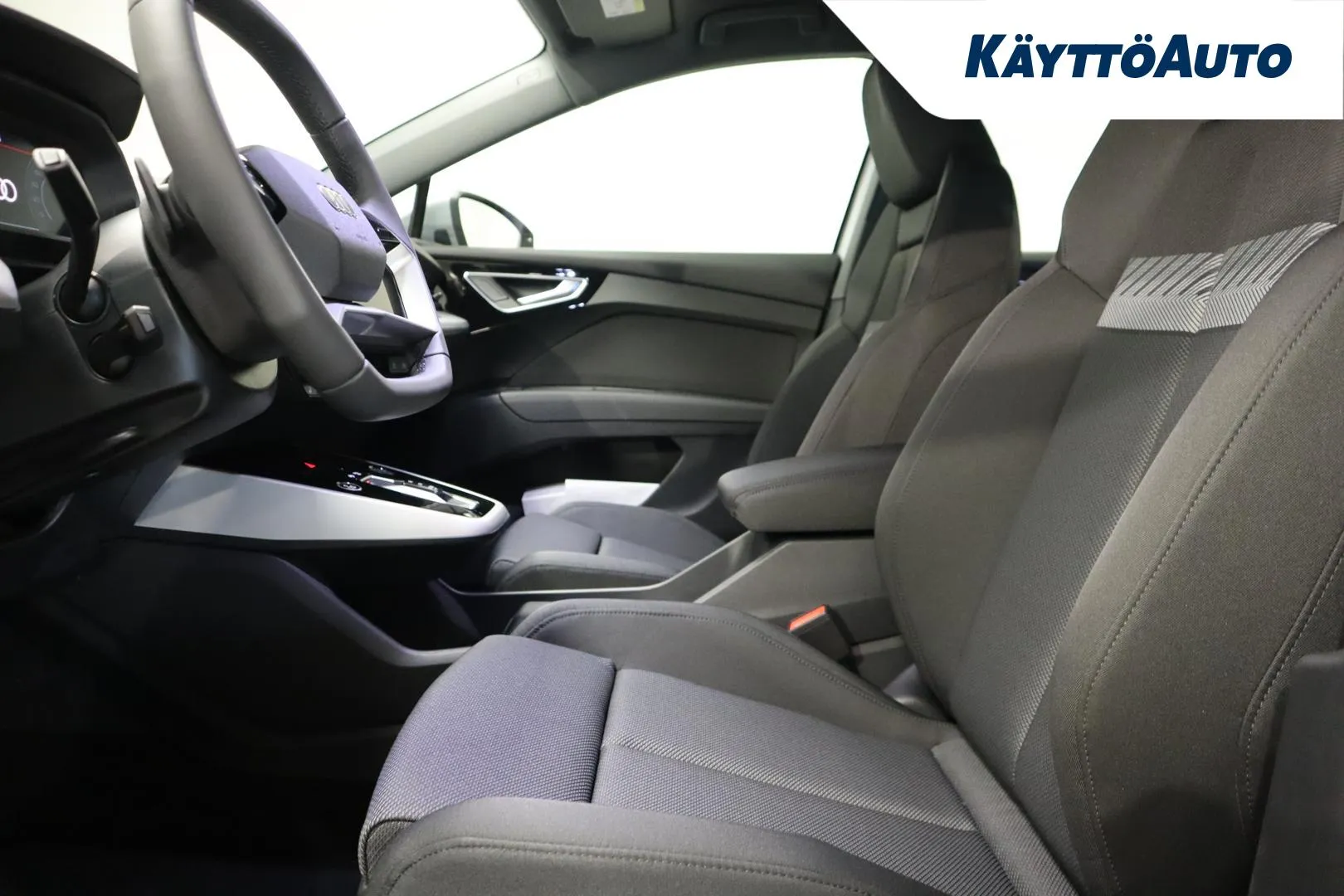 Audi Q4 e-tron NOI-748 carousel image