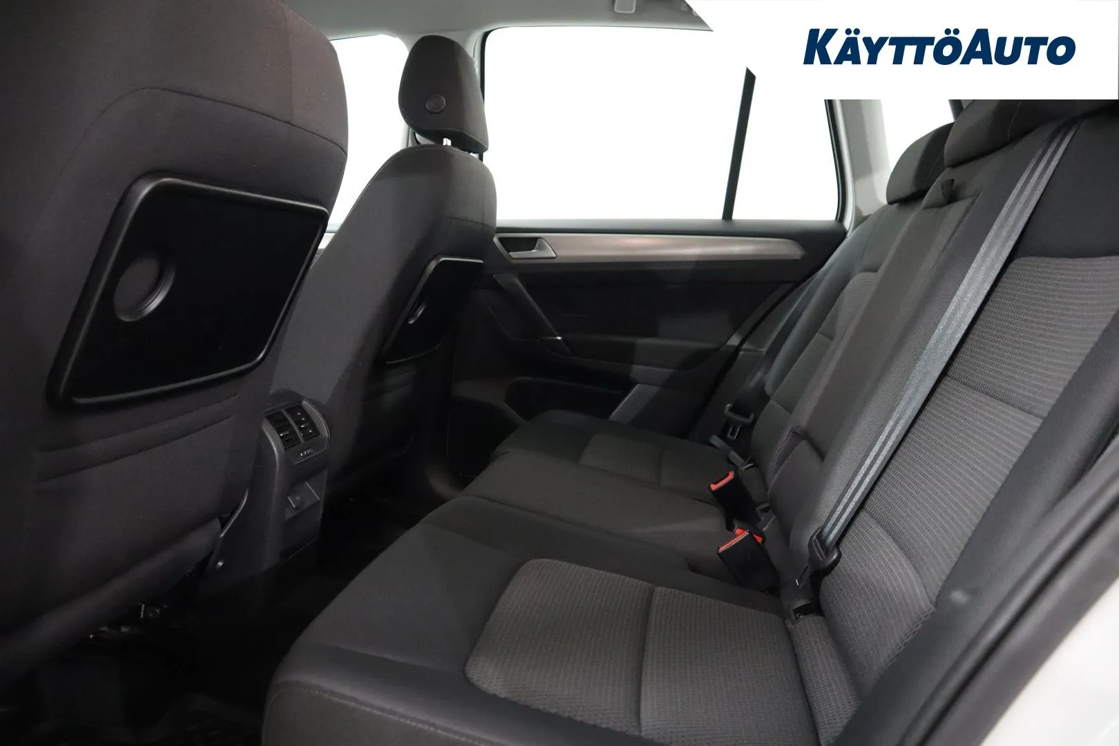 VOLKSWAGEN Golf Sportsvan MNE-415 carousel image