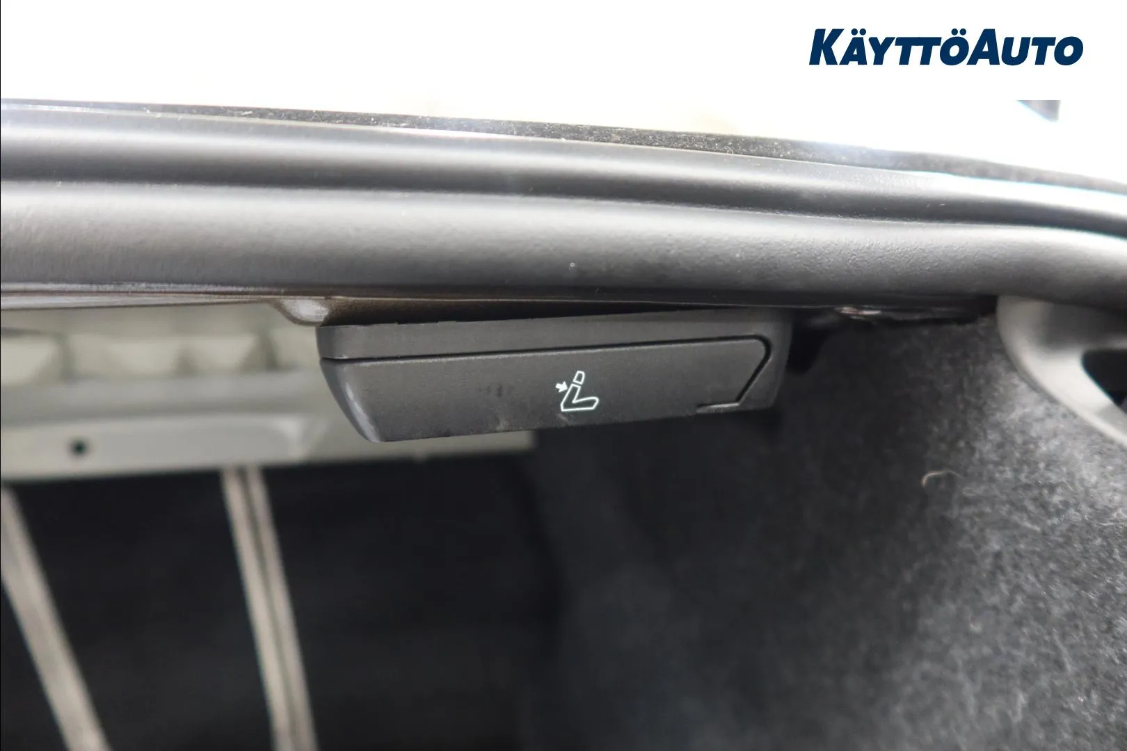 BMW 520 IPE-116 carousel image