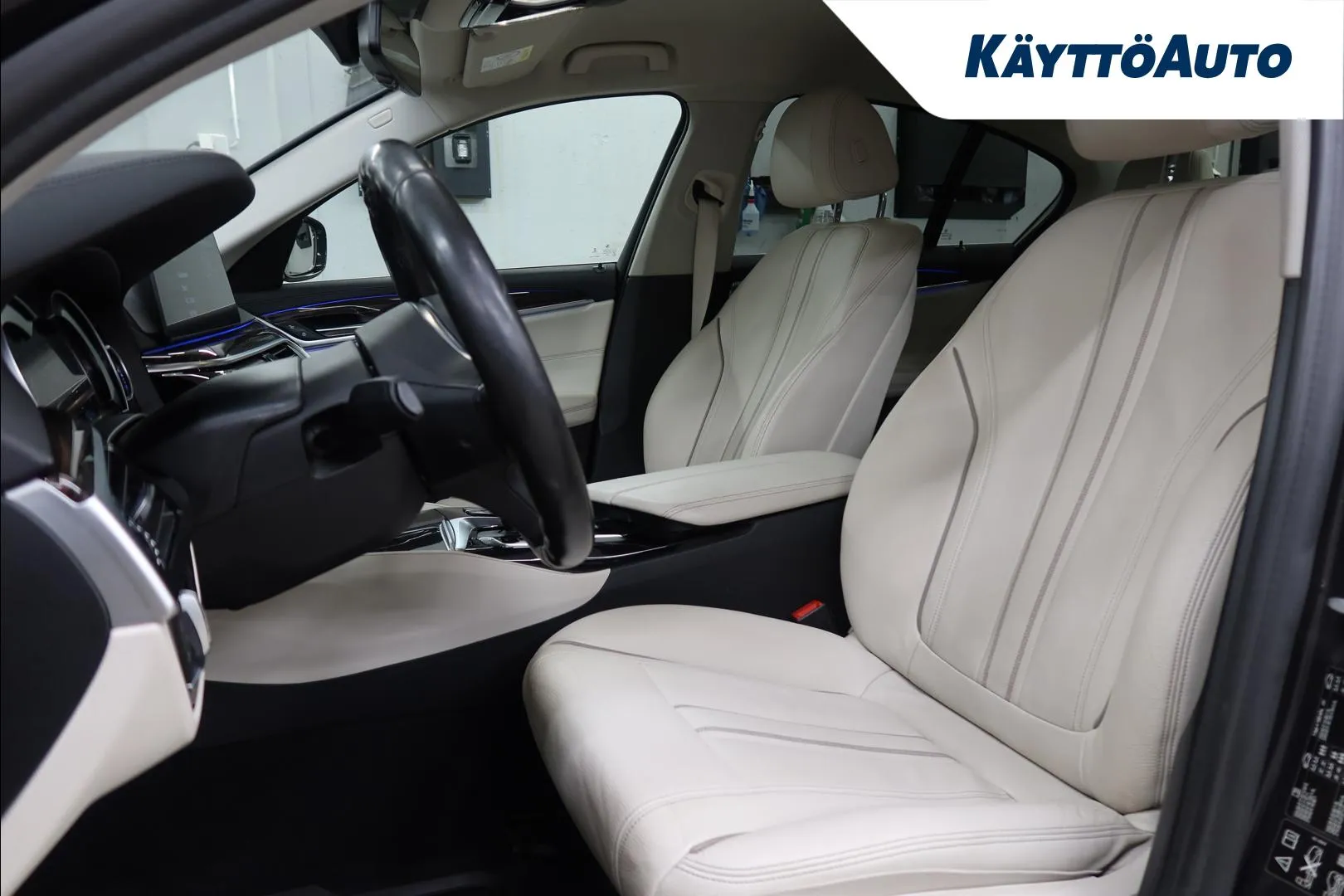 BMW 520 IPE-116 carousel image