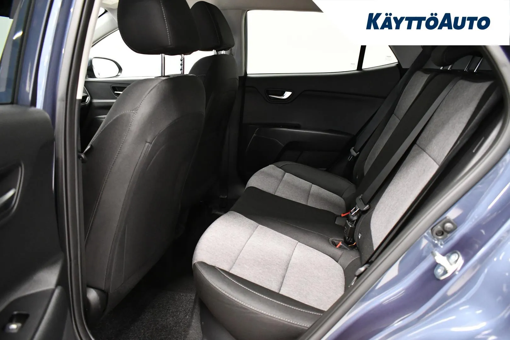 Kia Stonic MRR-274 carousel image